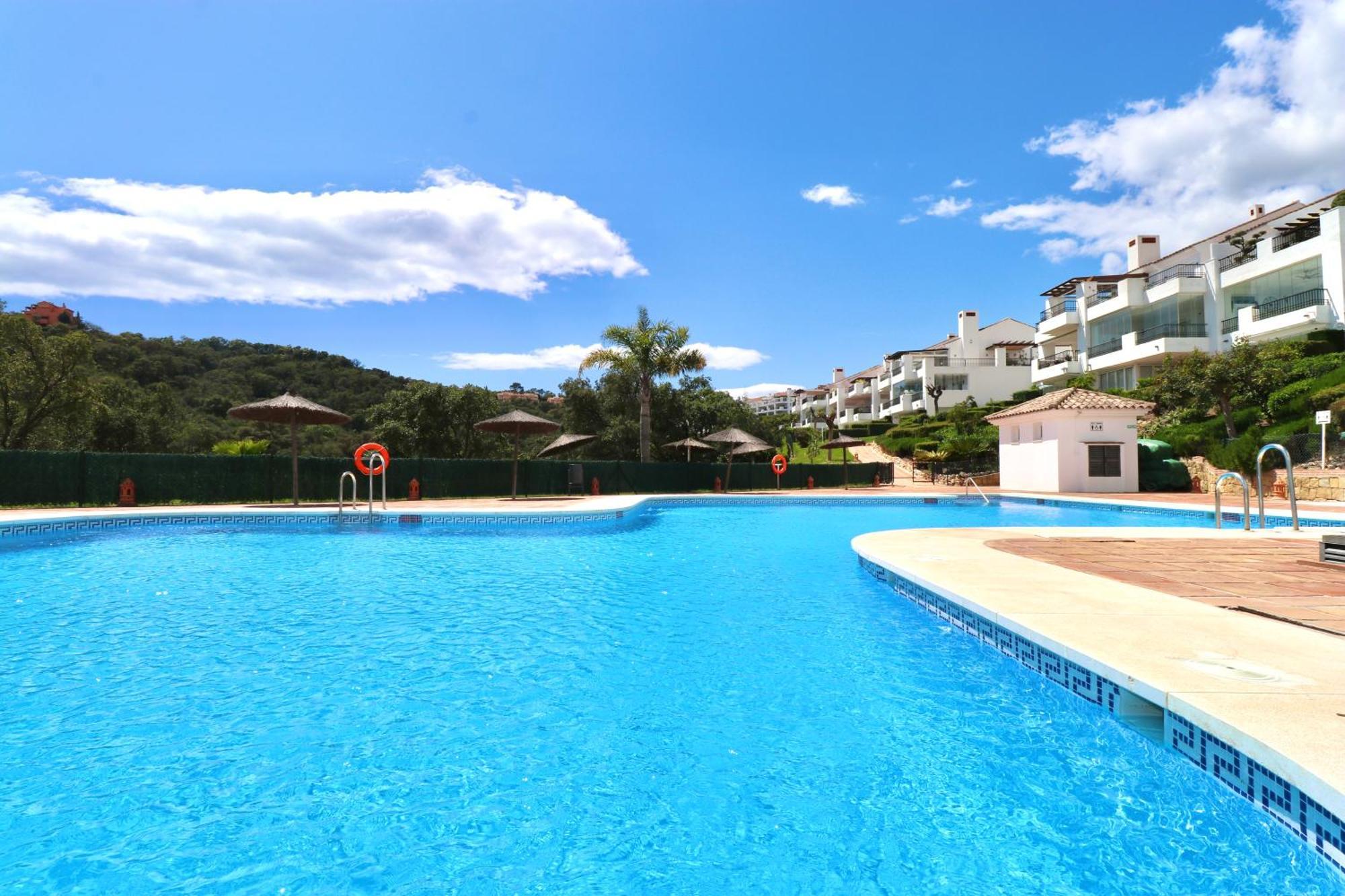 Mirador Marbella Pool Golf Gym Sauna โอเฮน ภายนอก รูปภาพ