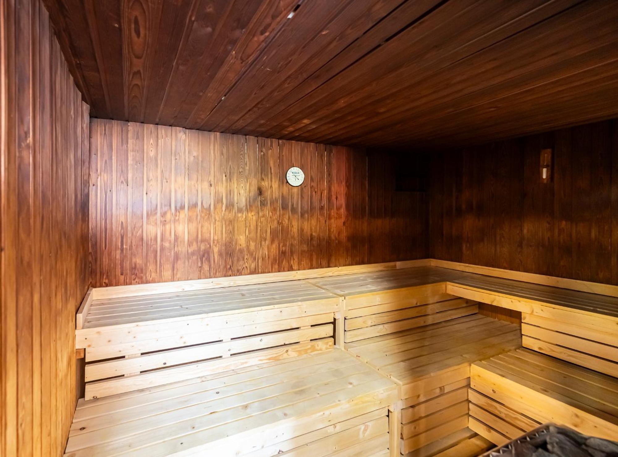 Mirador Marbella Pool Golf Gym Sauna โอเฮน ภายนอก รูปภาพ